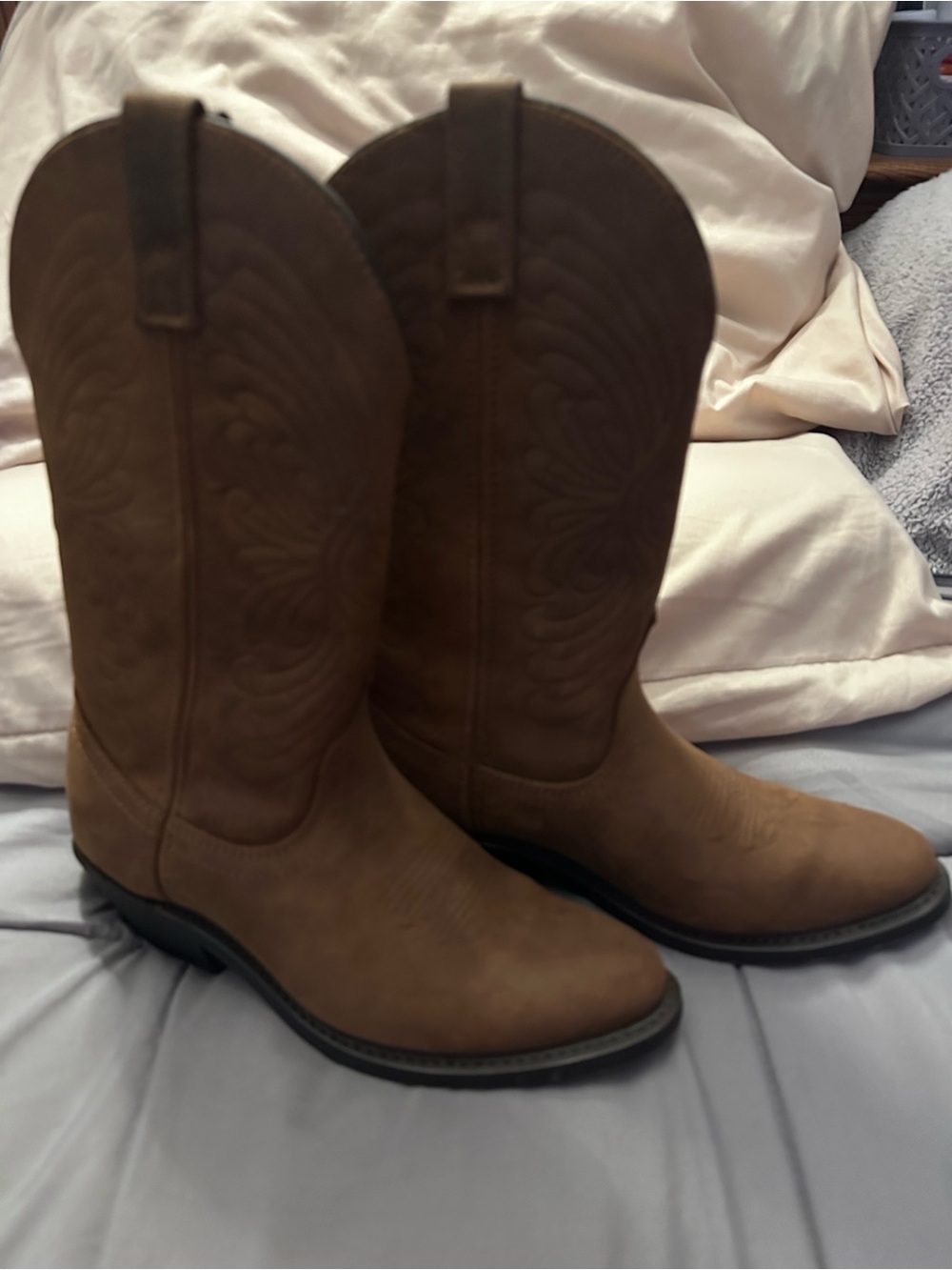 Women’s Brown Suede Cowboy Boots